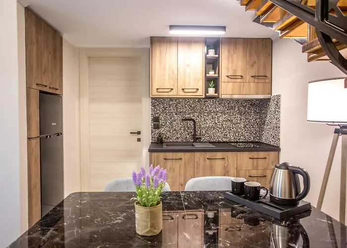 Onar Palace Néa Péramos