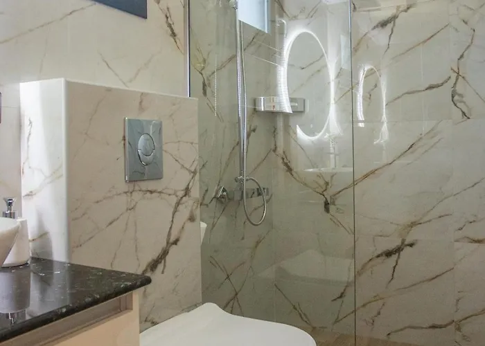 מלון דירות Onar Palace Néa Péramos