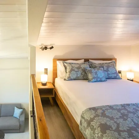 Onar Palace 3* Néa Péramos