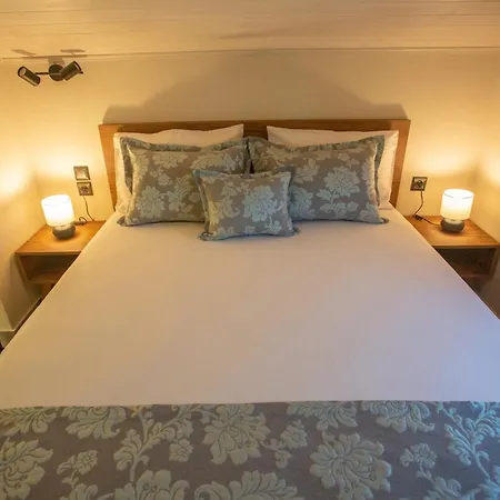 Onar Palace Apartahotel 3*