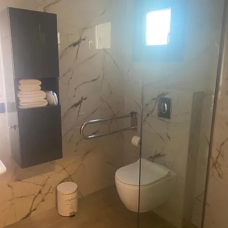 Apartahotel Onar Palace 3*