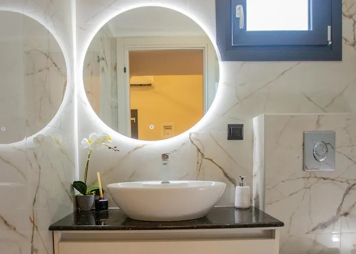 Onar Palace 3* Néa Péramos