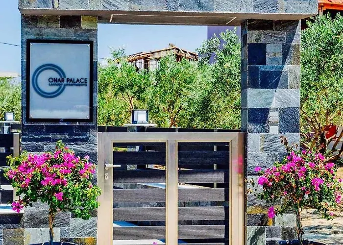 Onar Palace 3*